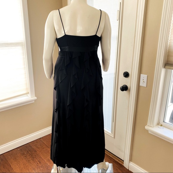 Cache Stunning Black Long Ruffle & Ribbon Brooch Formal Dress Size 8 - Picture 6 of 11